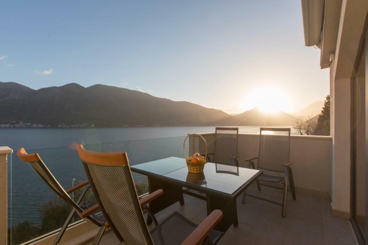 Bajova Kula Luxury Residences Kotor Exteriör bild